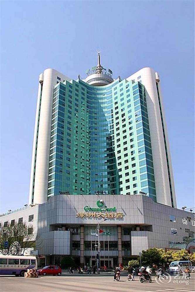 Green Land Hotel Кунмин Екстериор снимка
